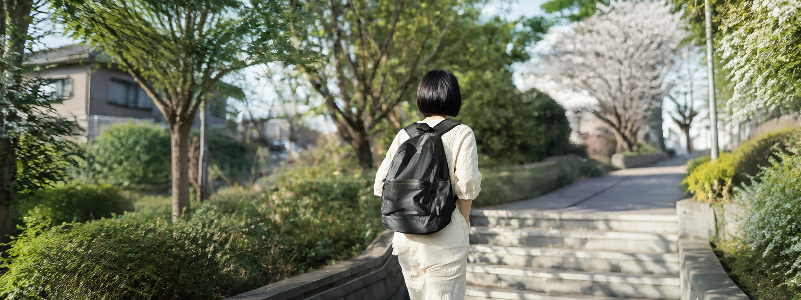pack all日常や旅行で使用するバックパックのライフスタイルイメージ
